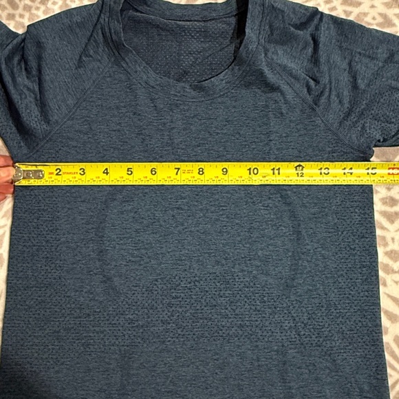 Lululemon Teal Long Sleeve Top - Picture 6 of 7